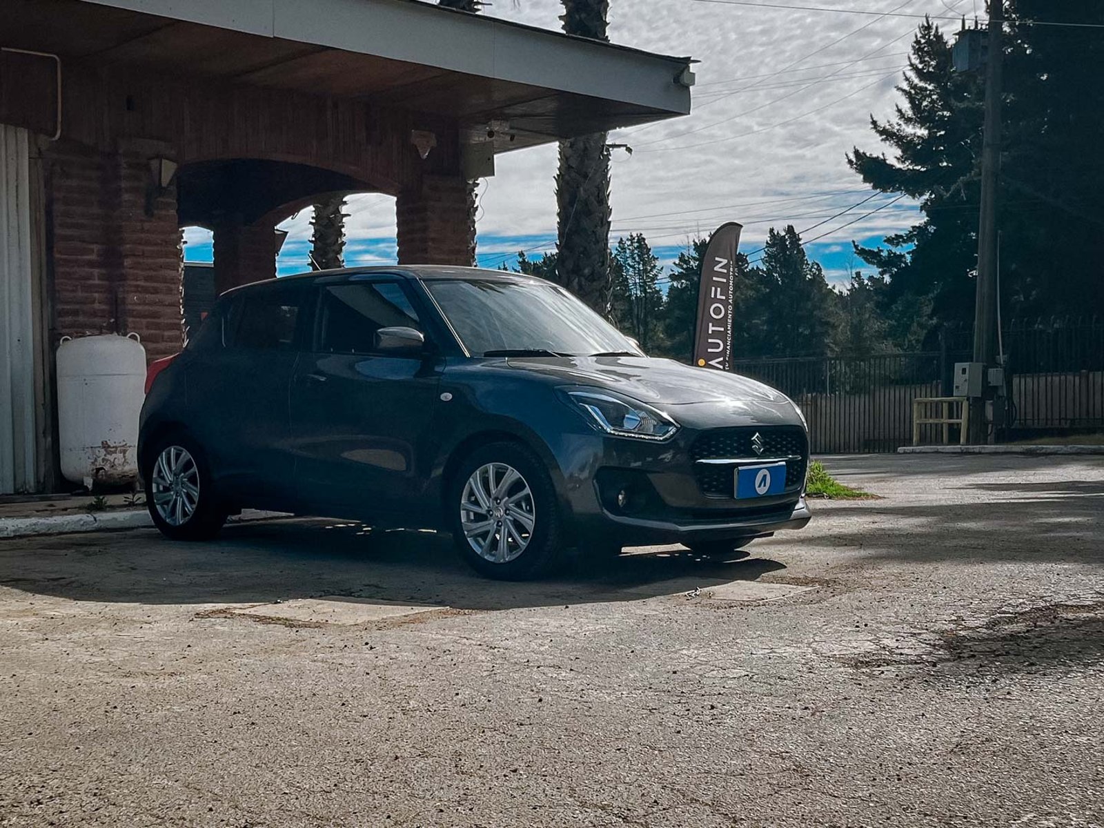 Suzuki Swift GL Hibrido 1.2 MT 2024 - Foto 5 de 20