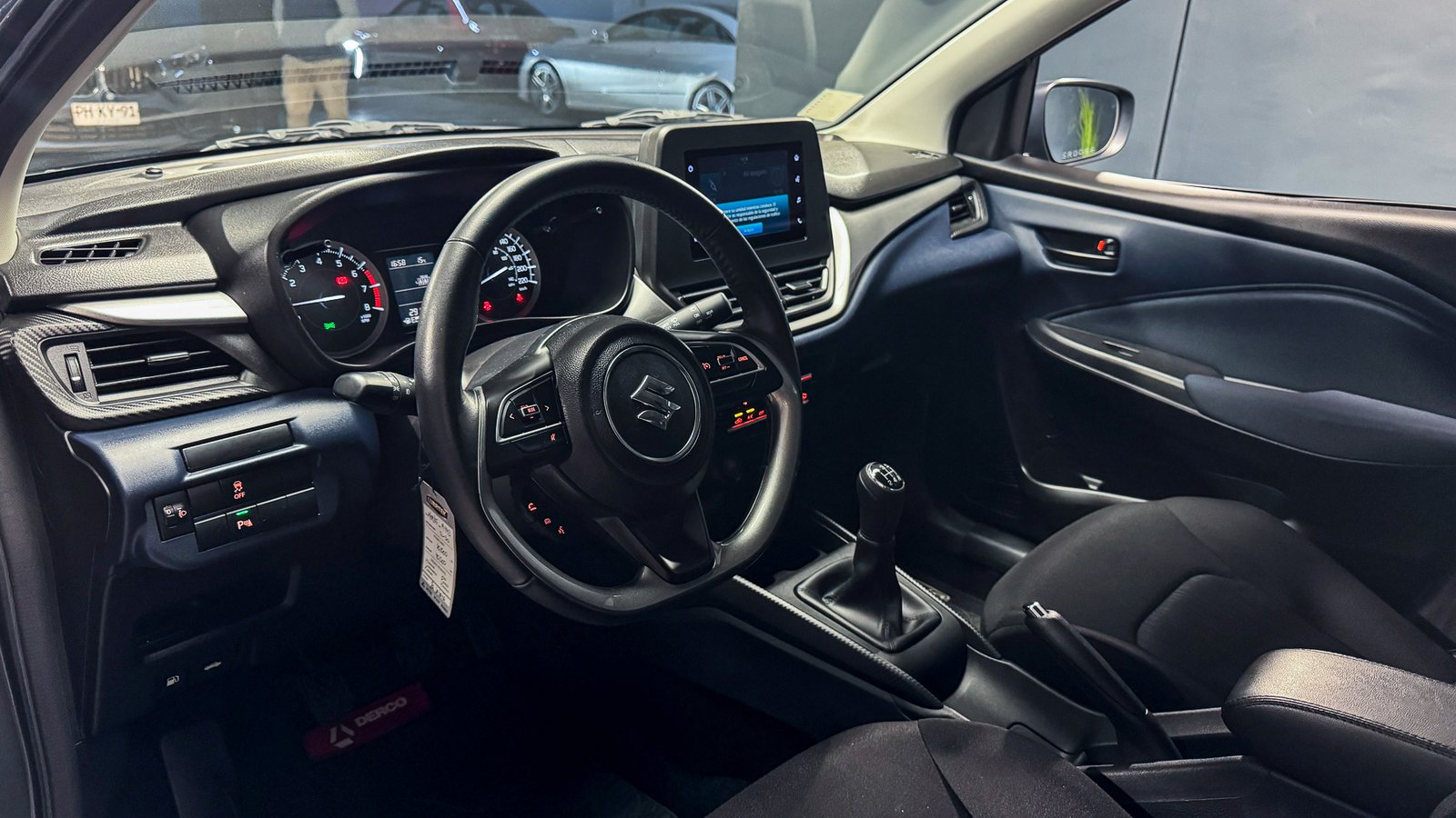 Suzuki Baleno GLS 1.5 MT 2023 - Imagen 11 de 20