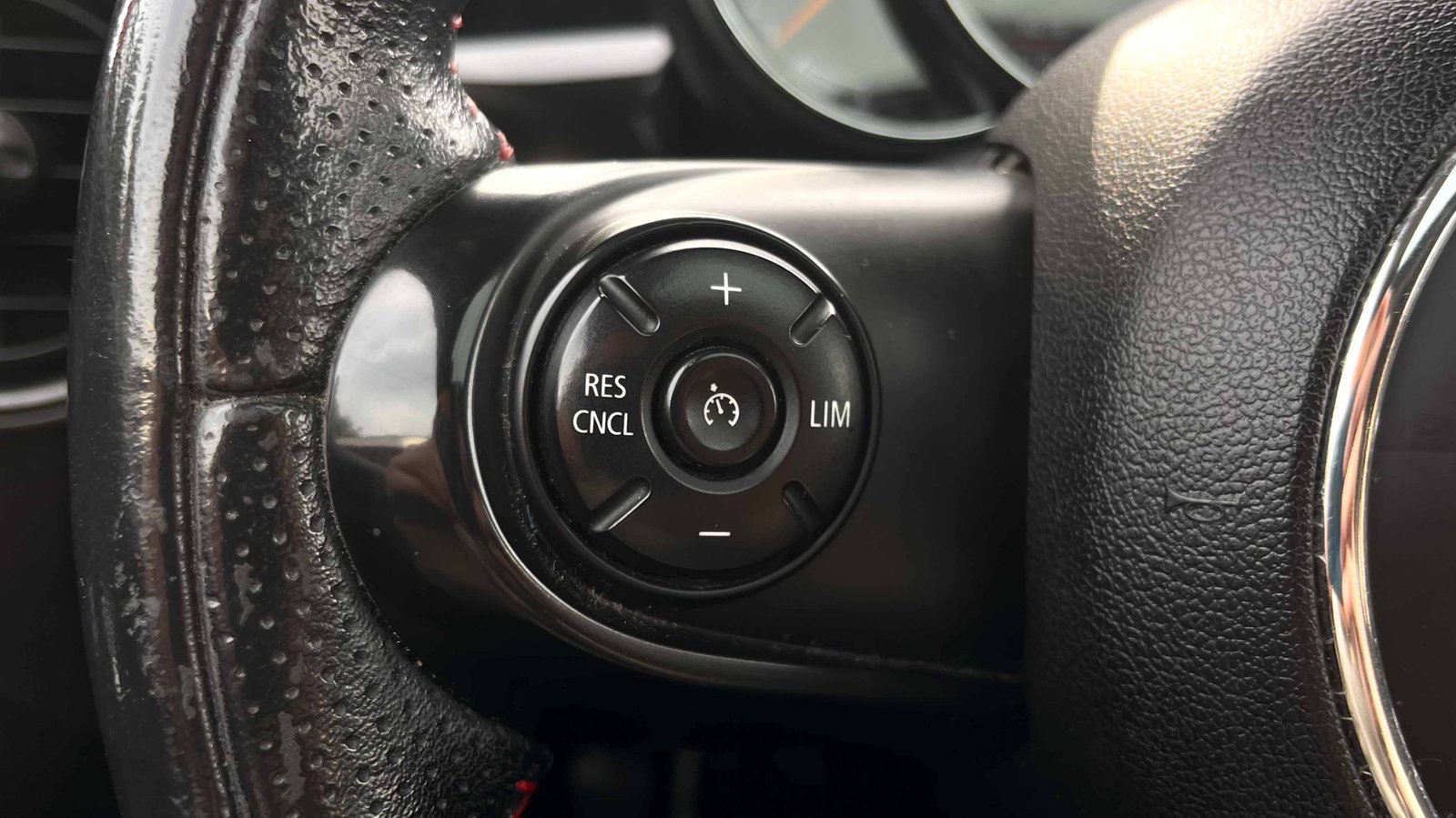 MINI Cooper S 2.0 2016 - Imagen 8 de 20