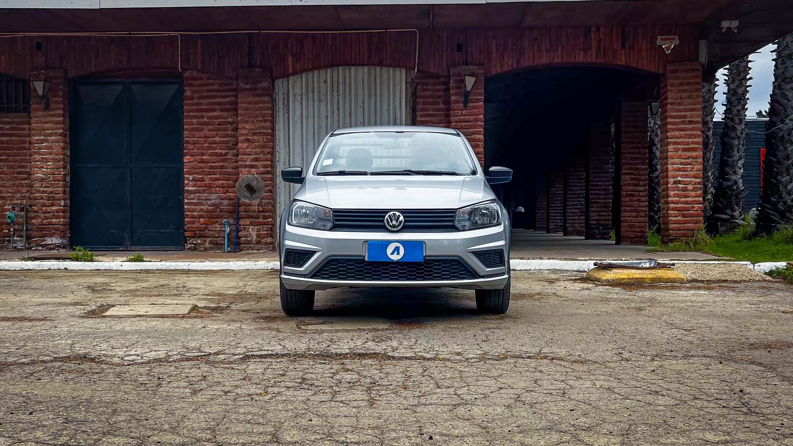 Volkswagen Saveiro Trendline MT 1.6 2023 - Imagen 6 de 20