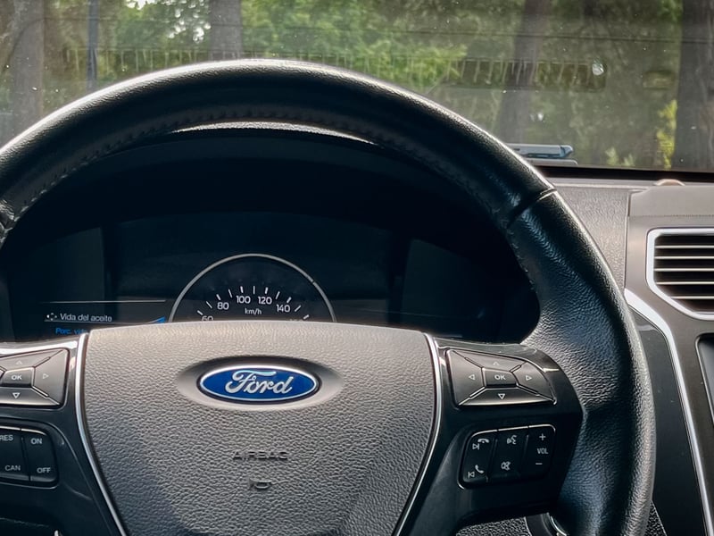 Ford Explorer Ecoboost Limited 2.3 2019 - Imagen 7 de 20