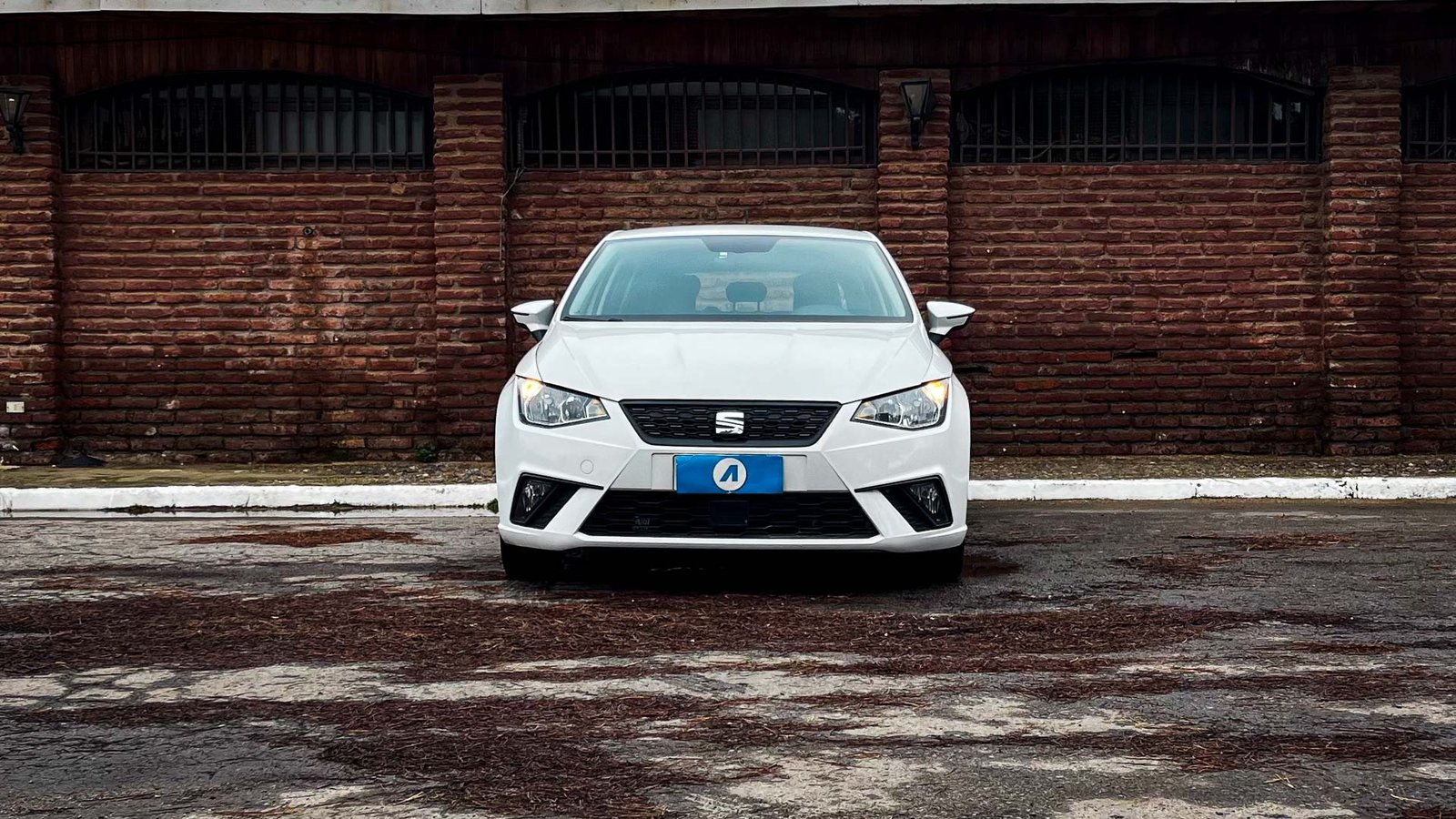 SEAT Ibiza Style 1.6 AT 2021 - Imagen 6 de 20