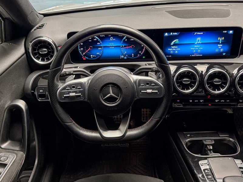 Mercedes-Benz A200 D AT 2.1 2020 - Imagen 12 de 20