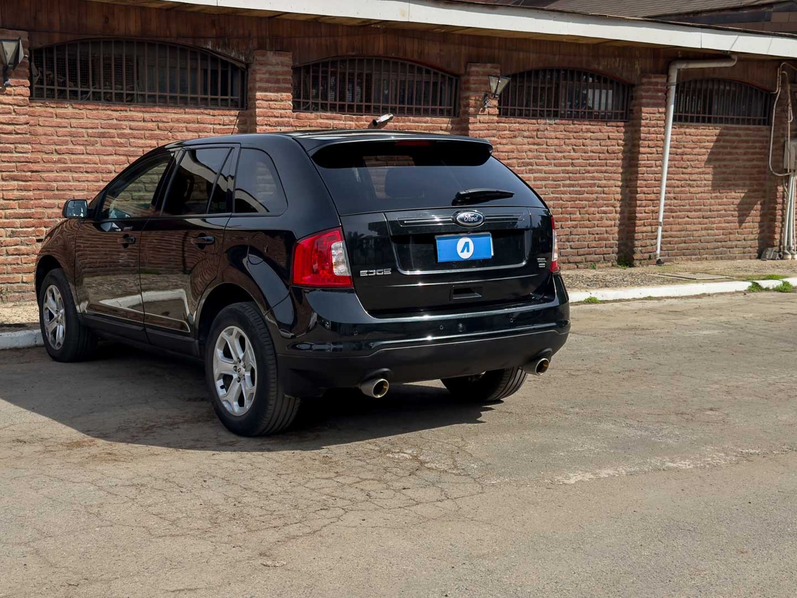 Ford Edge SEL AWD 3.5 2015 - Foto 2 de 20