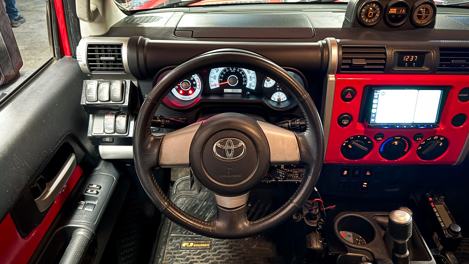 Toyota FJ Cruiser Limited 4x4 4.0 2013 - Imagen 10 de 20