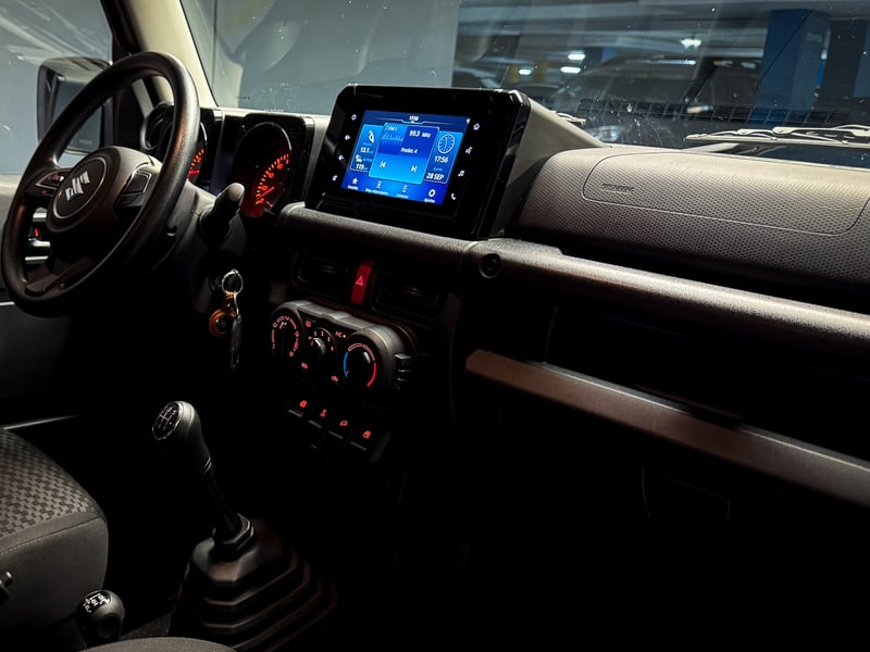 Suzuki Jimny GL 5P 1.5 2024 - Imagen 12 de 20