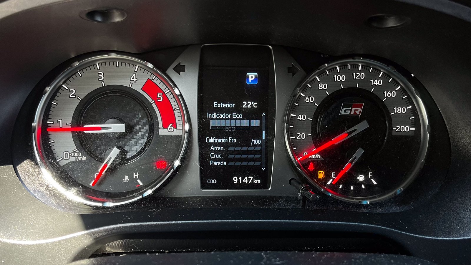 Toyota Hilux GRS 4WD AT 2.8 2025 - Imagen 7 de 20