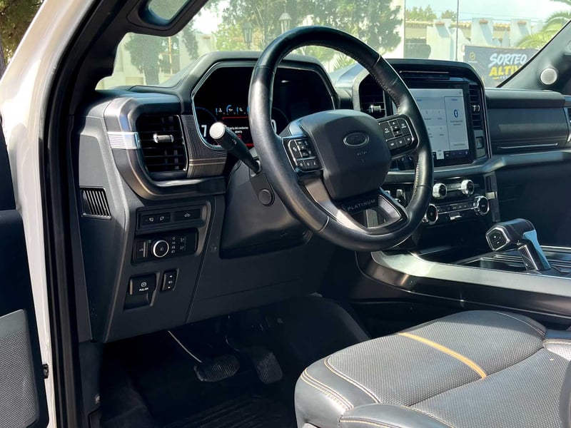 Ford F-150 Platinum 3.5 2023 - Imagen 11 de 20