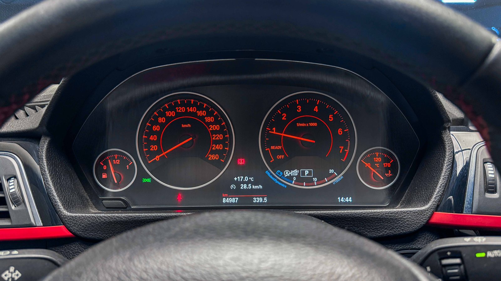 BMW 318i LCI 1.5 2017 - Imagen 8 de 20