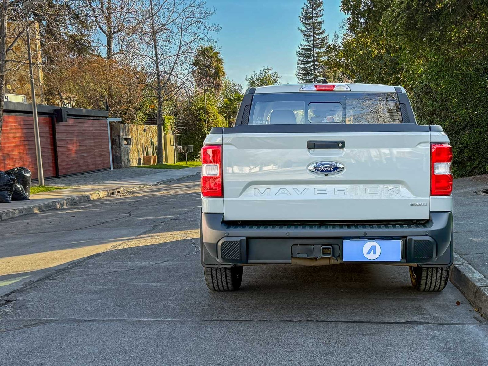 Ford Maverick Lariat 4x4 2.0 2023 - Foto 3 de 20