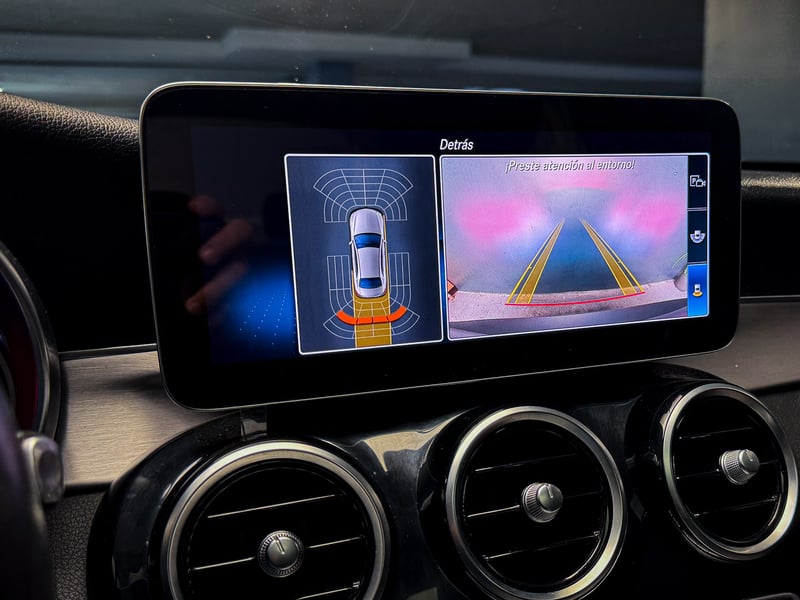 Mercedes-Benz C180 1.6 2019 - Imagen 12 de 17