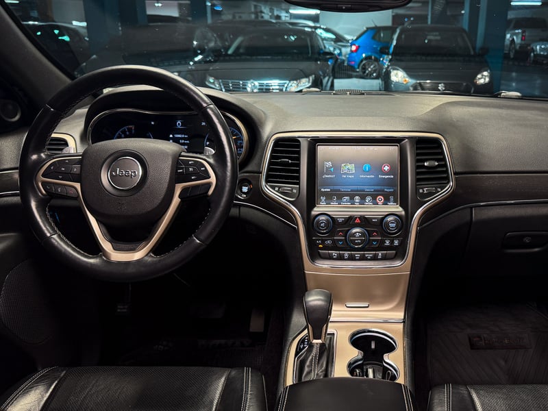 Jeep Grand Cherokee Limited 4WD 2018 - Imagen 14 de 20