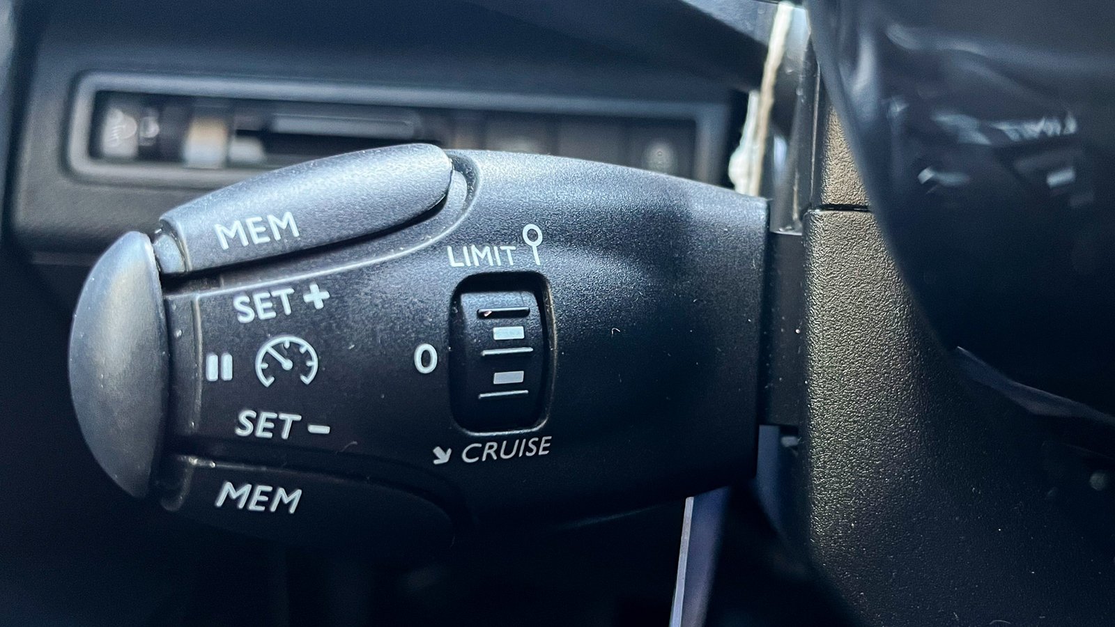 Peugeot 5008 Allure Pack 1.6 2019 - Imagen 11 de 20
