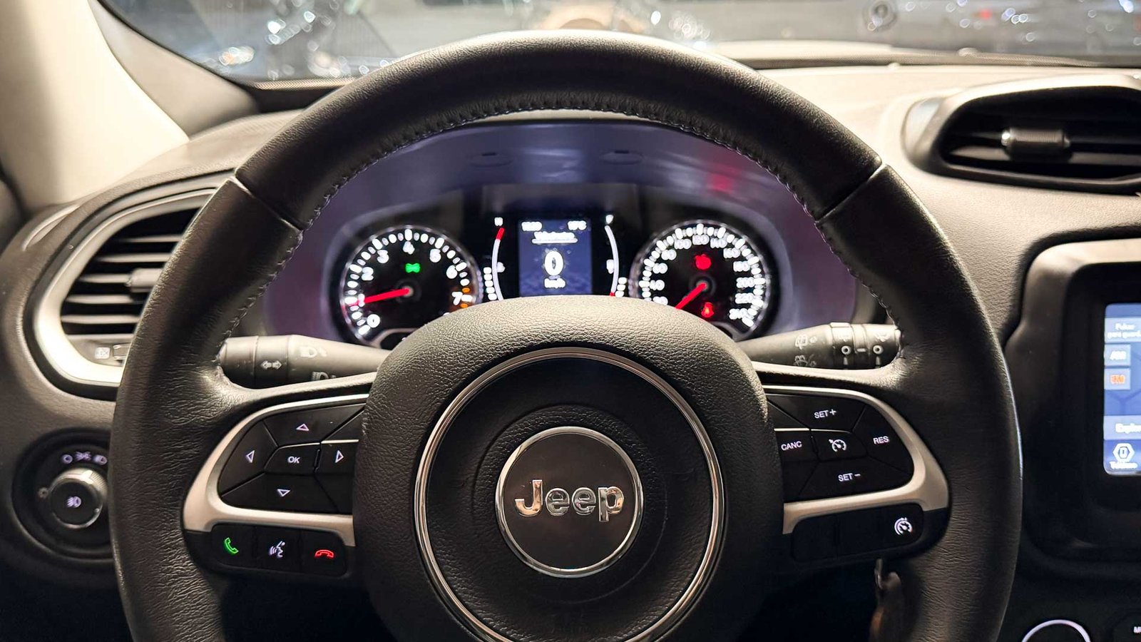 Jeep Renegade Sport LX MT 2023 - Imagen 7 de 20