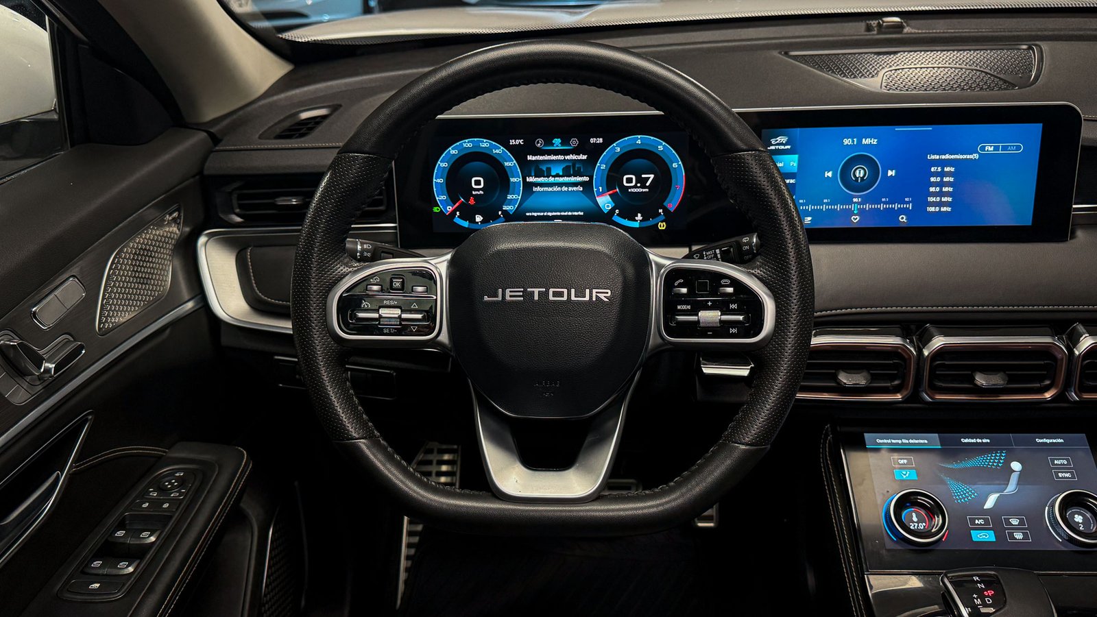 Jetour X70 Plus 1.6 AT 2024 - Imagen 12 de 20