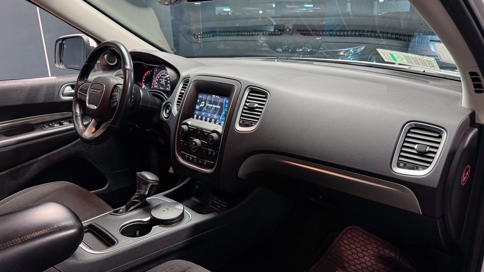 Dodge Durango SXT 3.6 2020 - Imagen 13 de 20