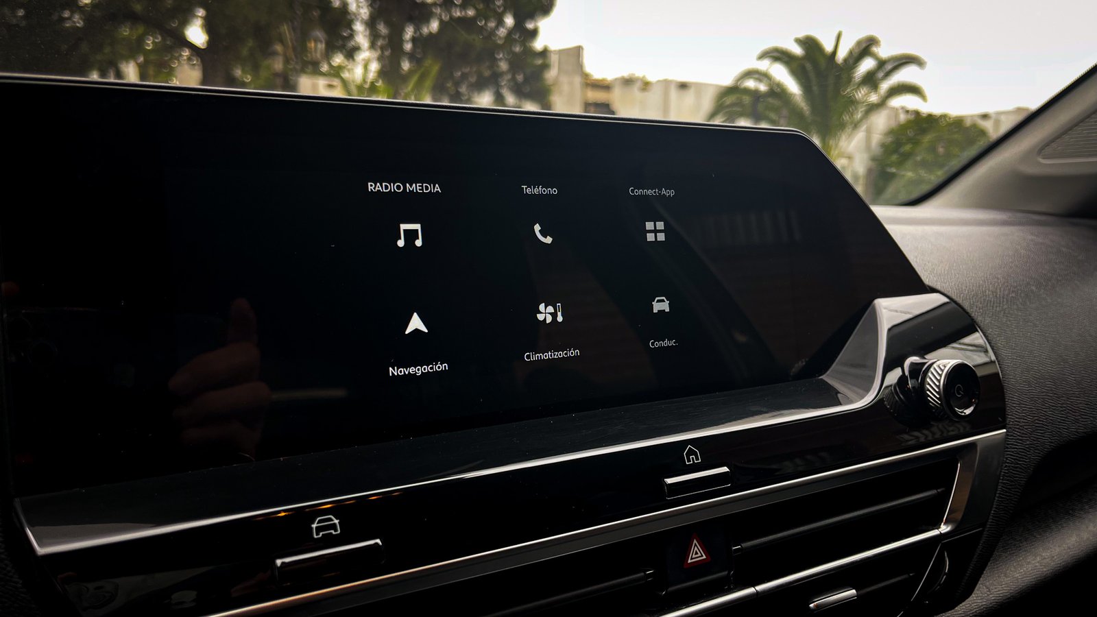 Citroën C4 Feel 1.2 AT 2022 - Imagen 14 de 19