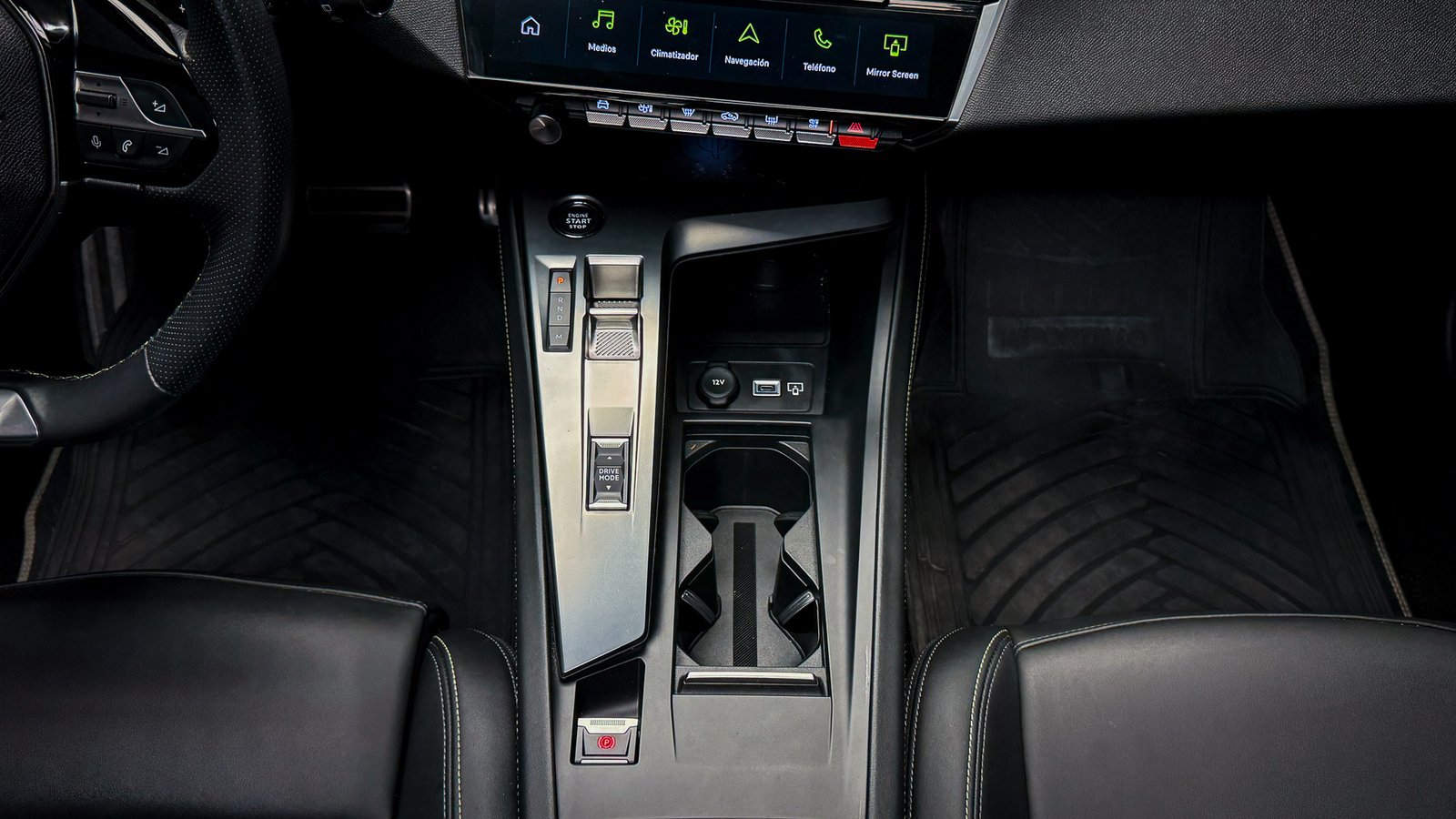 Peugeot 308 GT Puretech 1.2 2024 - Imagen 19 de 20