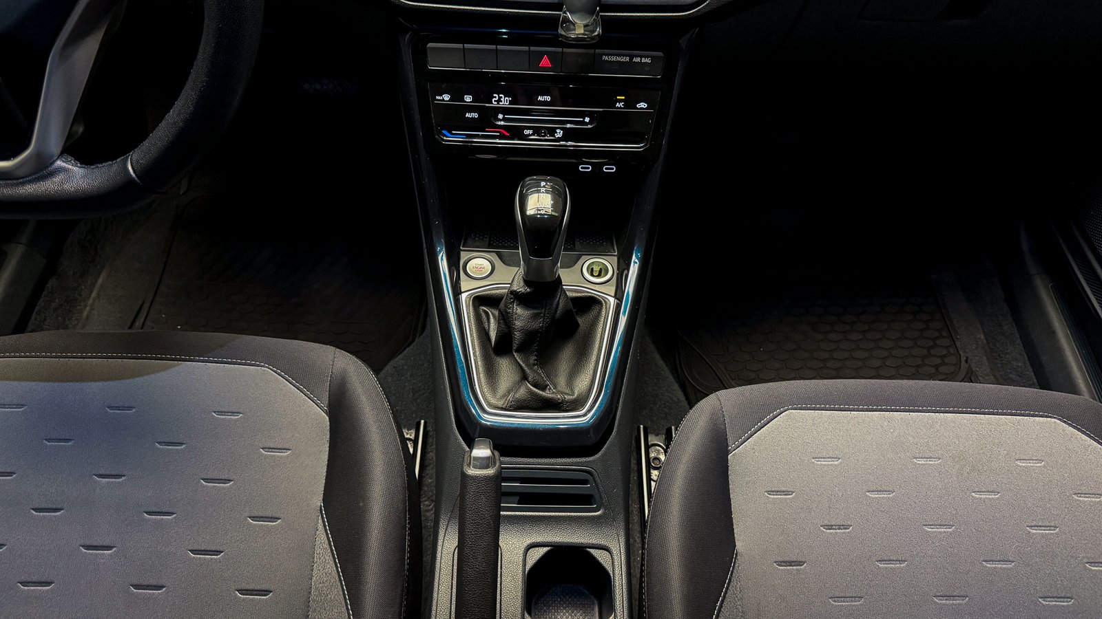 Volkswagen T-Cross Comfortline 2024 - Imagen 18 de 20