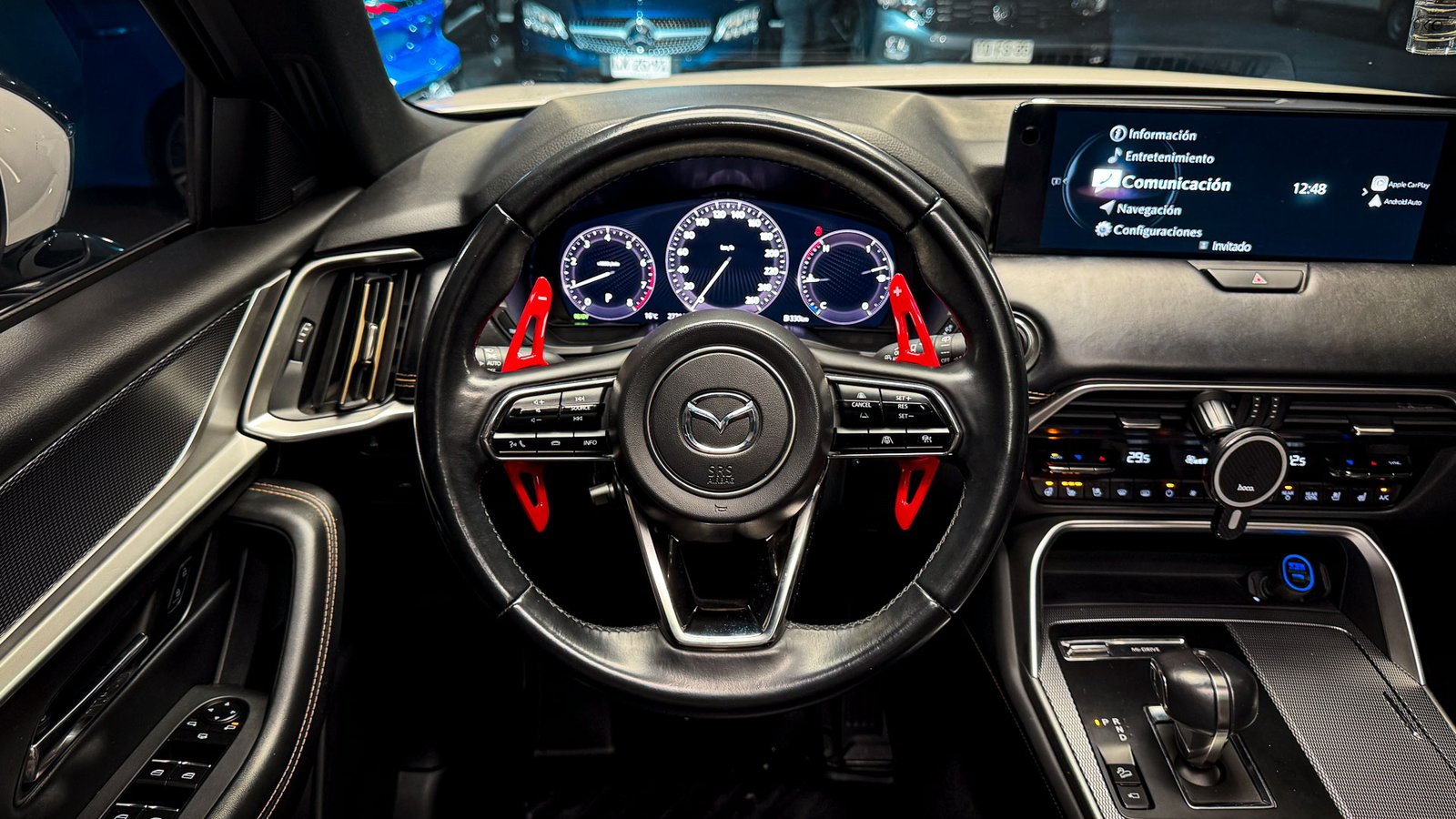 Mazda CX-90 Signature MHEV AWD 3.3 2024 - Imagen 12 de 20