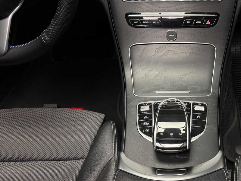 Mercedes-Benz C200 FL AT 1.5 2020 - Imagen 19 de 20