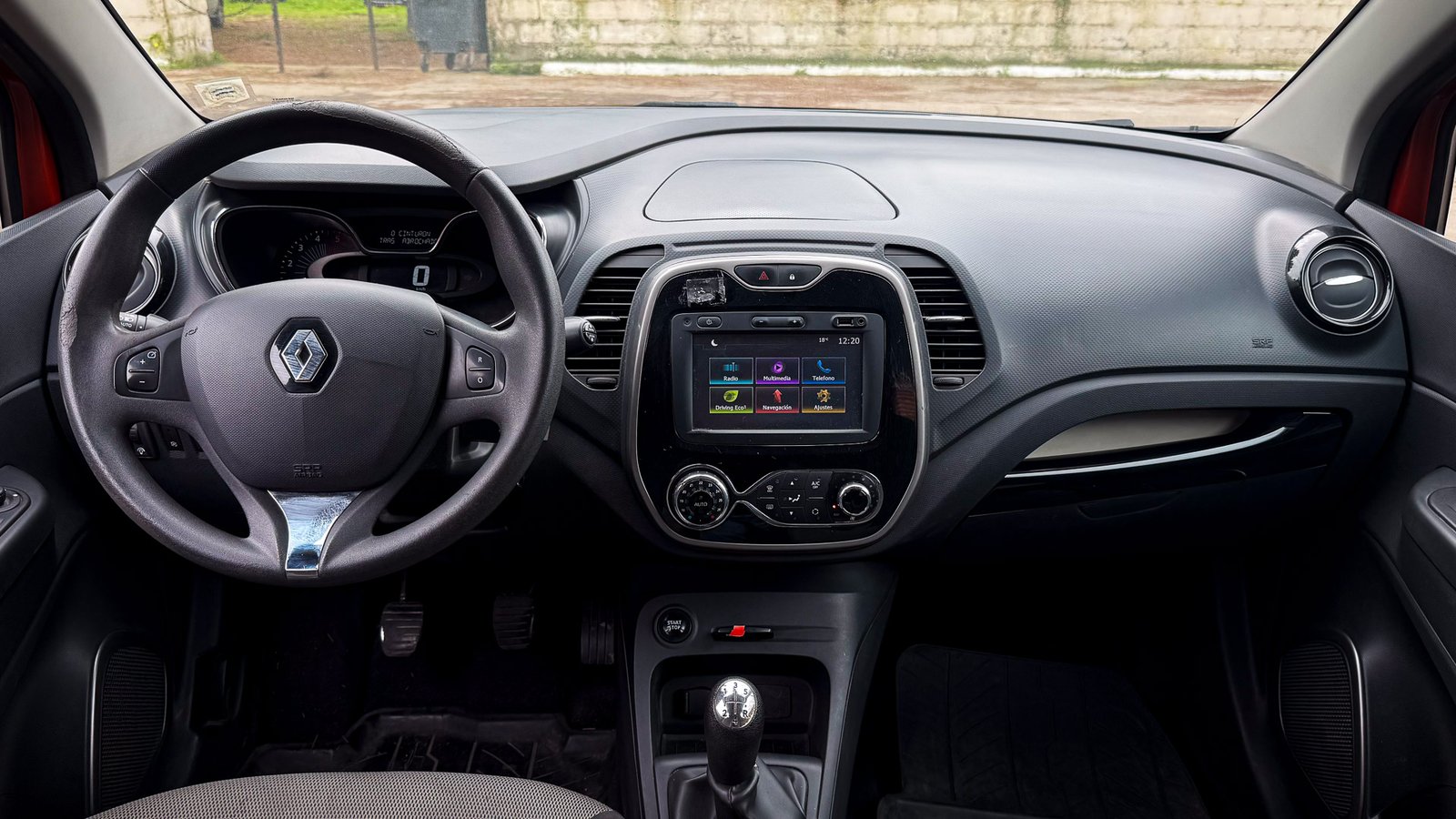 Renault Captur Expression 1.5 2016 - Imagen 15 de 20