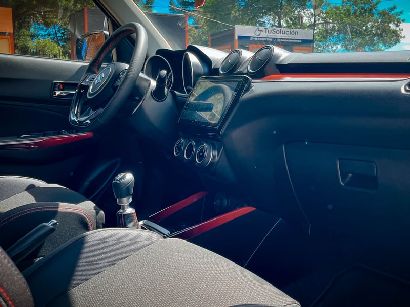 Suzuki Swift Sport DIT Sport 1.4 2025 - Imagen 12 de 20
