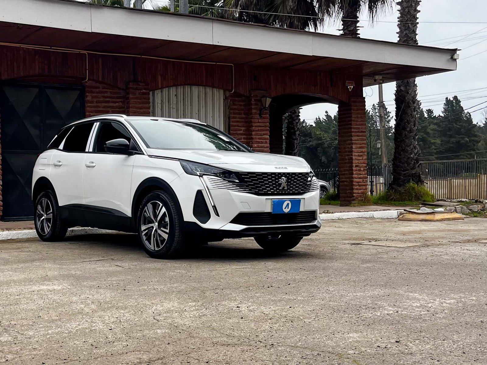 Peugeot 3008 Active Pack 1.2 2024 - Foto 5 de 20