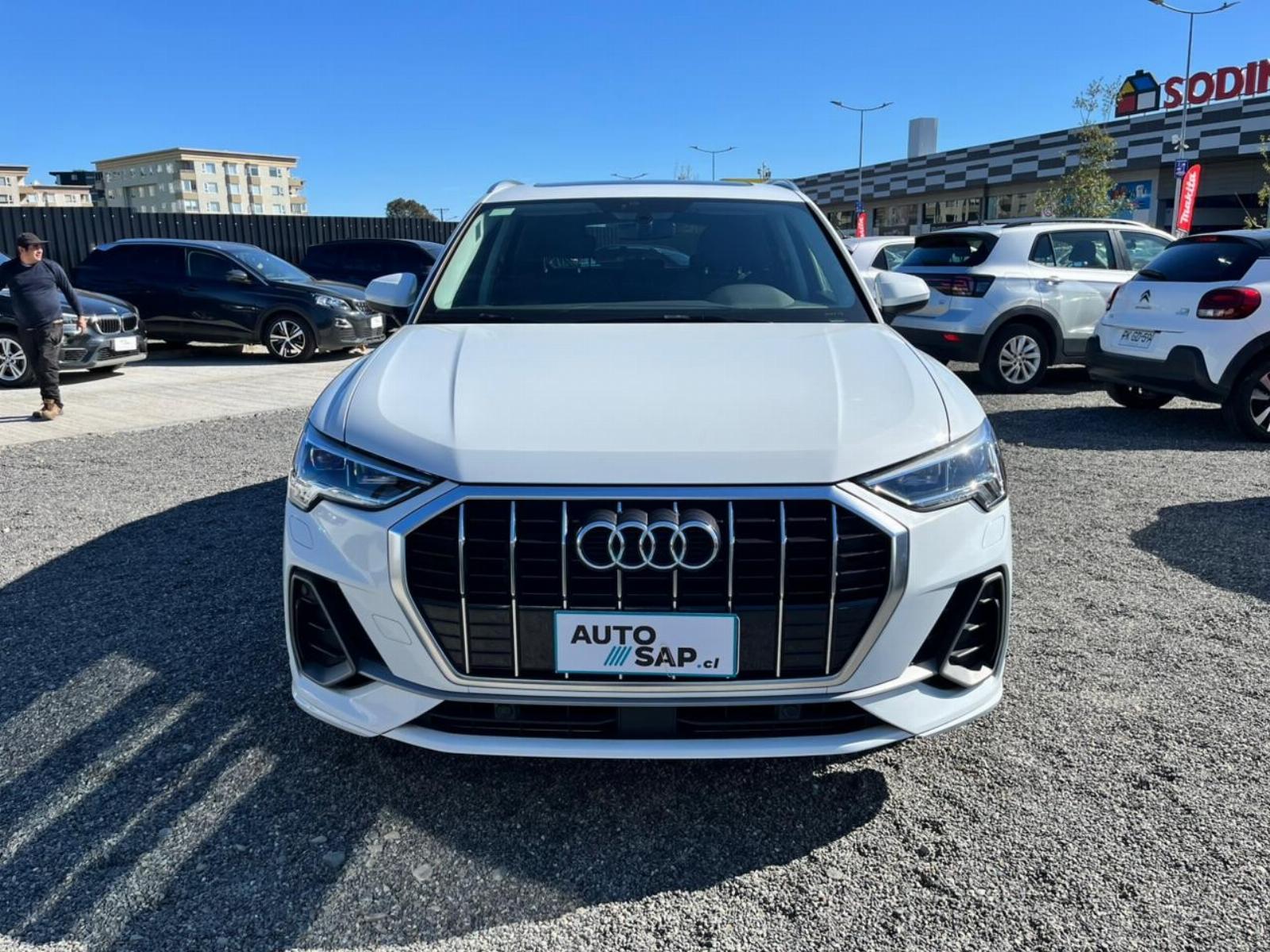 Audi Q3 35 TFSI 1.4 AUT 2022 - Foto 3 de 8