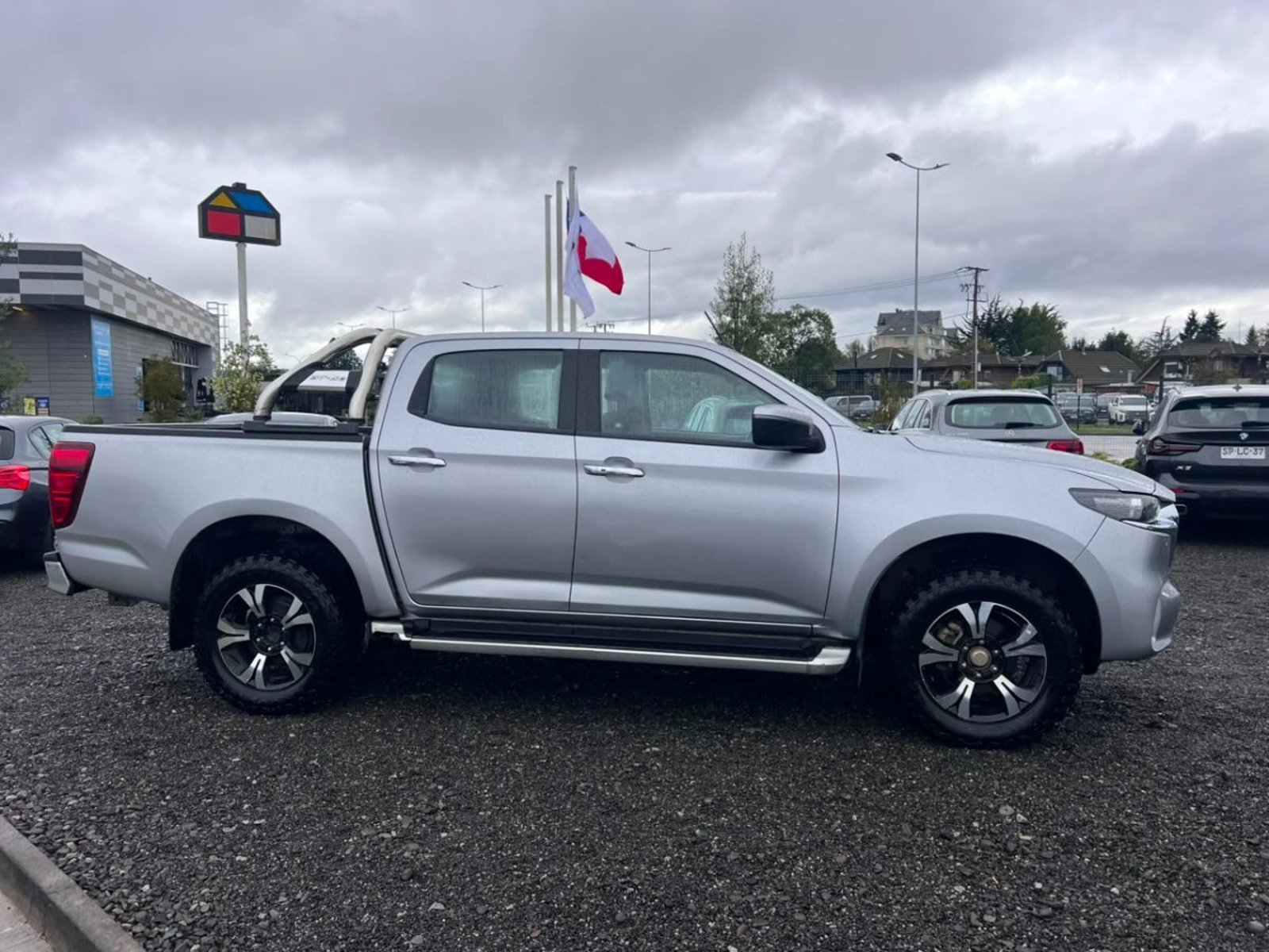 Mazda BT-50 ALL NEW BT50 4X4 3.0 AUT 2022 - Foto 5 de 10