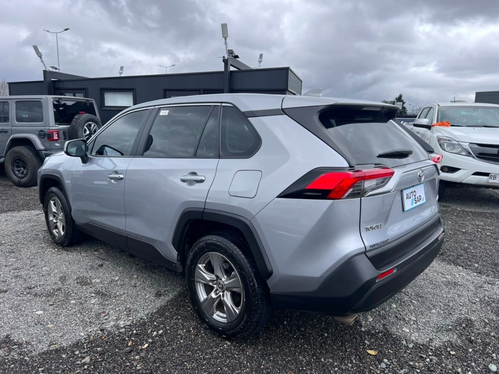 Toyota RAV 4 2.0 AUT LE 4X2 2025 - Imagen 7 de 10