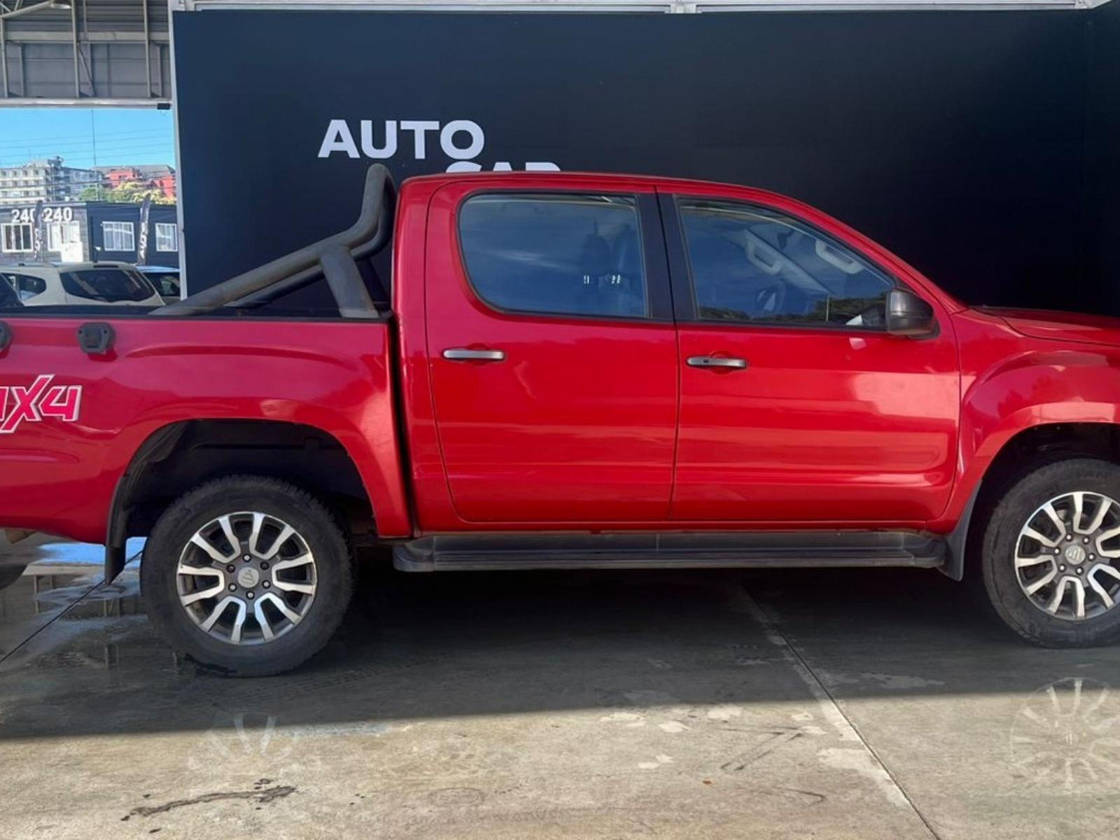 Foton G7 DCAB ULTIMATE 4X4 2.0 2023 - Foto 4 de 8