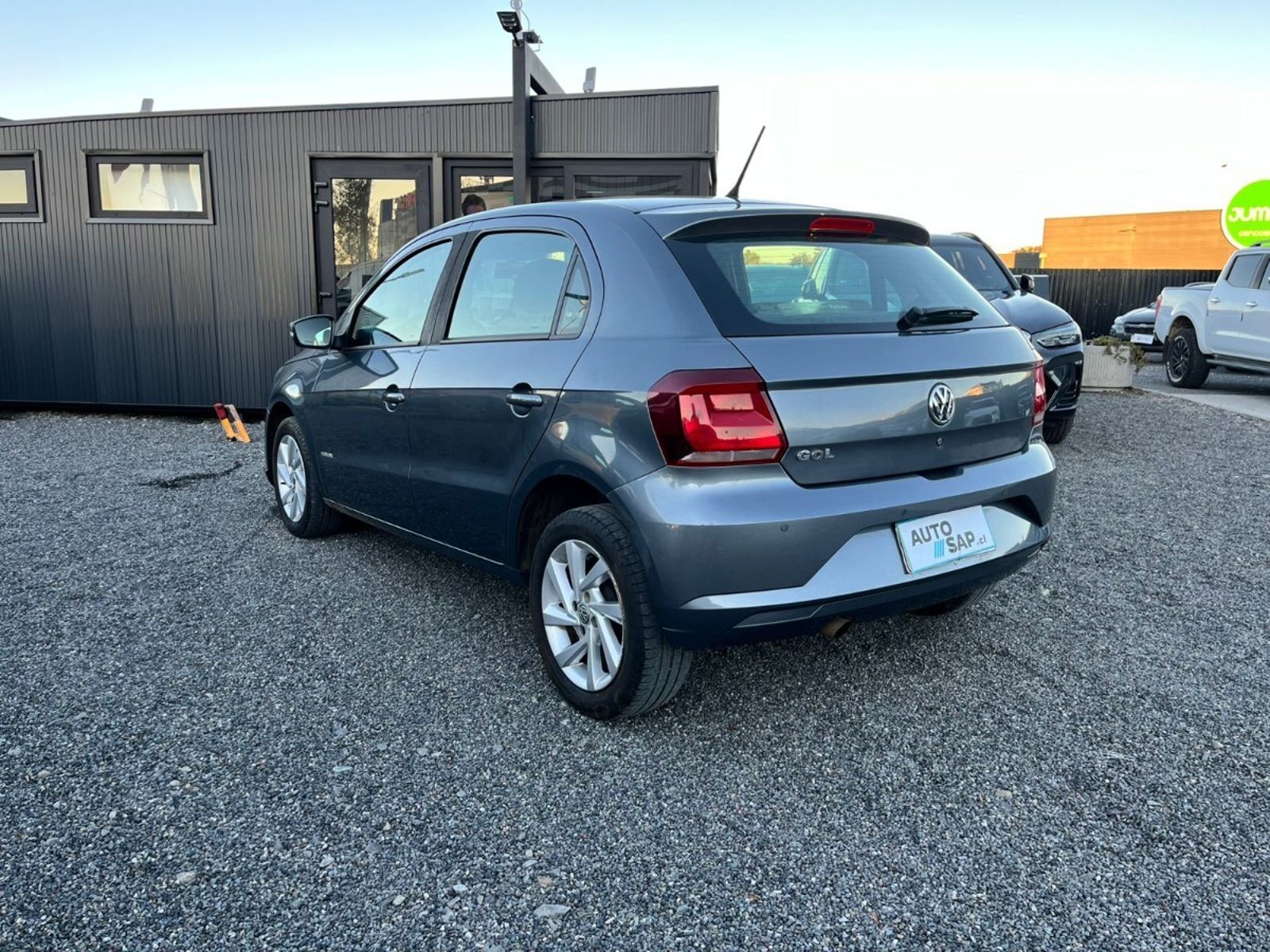 Volkswagen GOL 1.6 HB MT HIGHLINE 2021 - Imagen 7 de 10