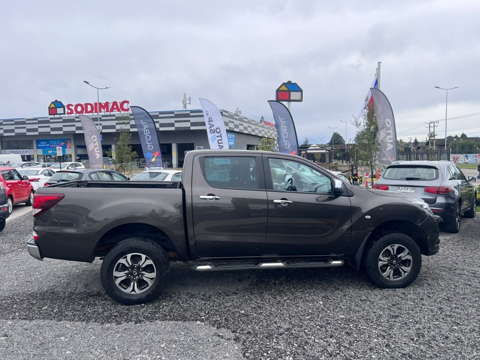 Mazda BT-50 DCAB SDX 4X4 2.2 2021 - Foto 4 de 10