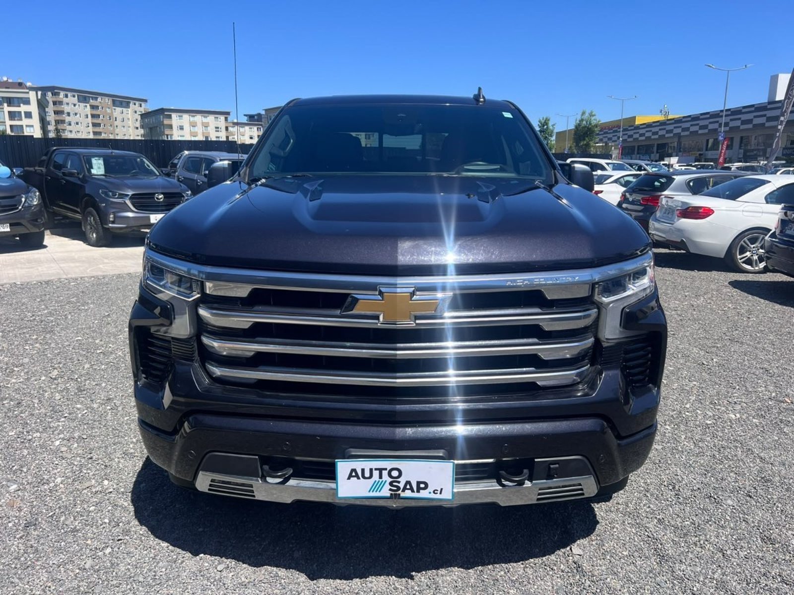 Chevrolet SILVERADO 4X4 3.0 L AUT 2025 - Foto 2 de 10