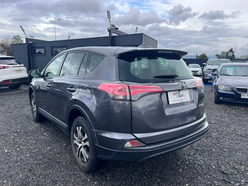Toyota RAV 4 2.0 2016 - Imagen 5 de 10