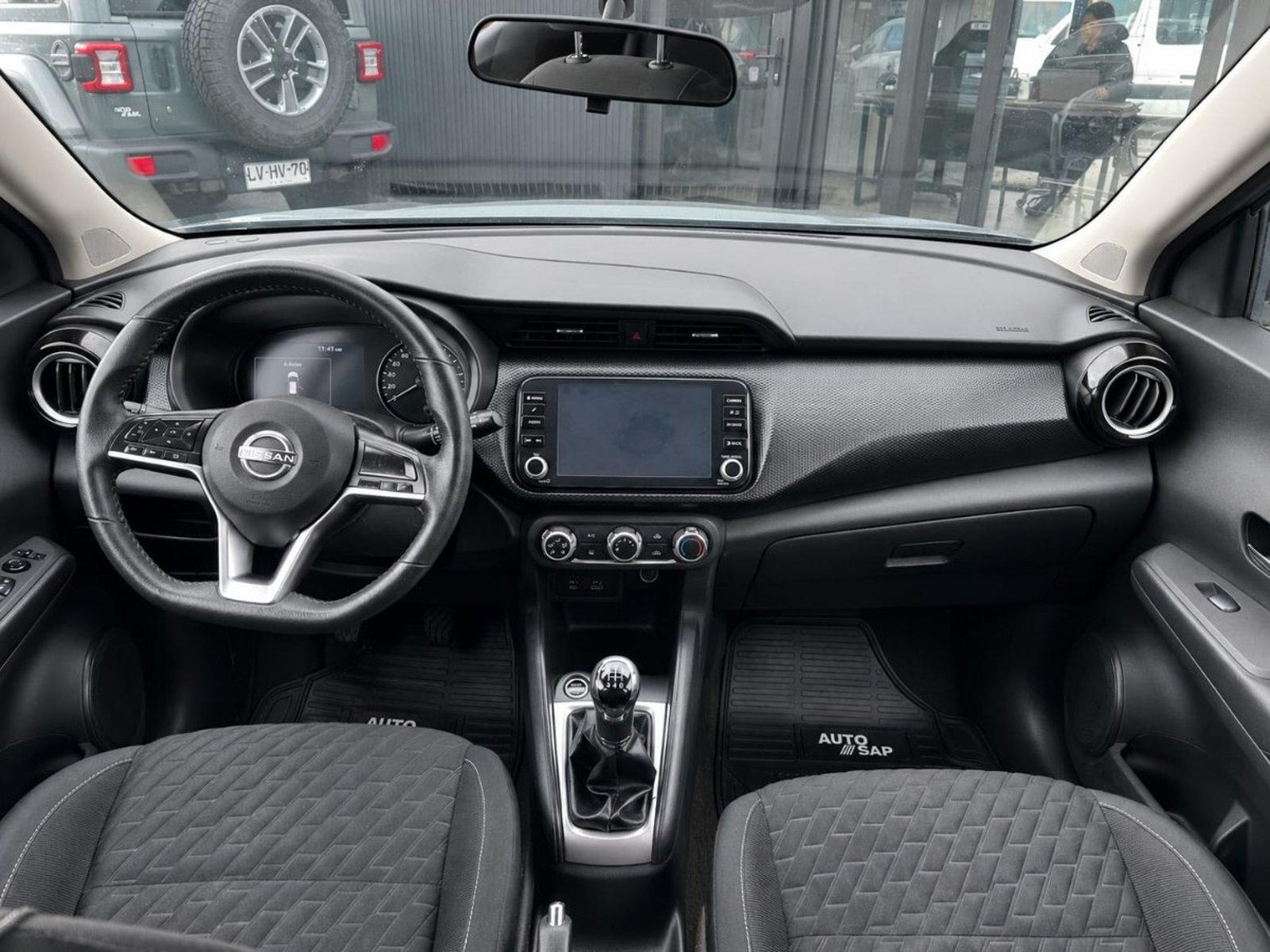 Nissan KICKS 1.6 ADVANCE MT 2022 - Imagen 8 de 10