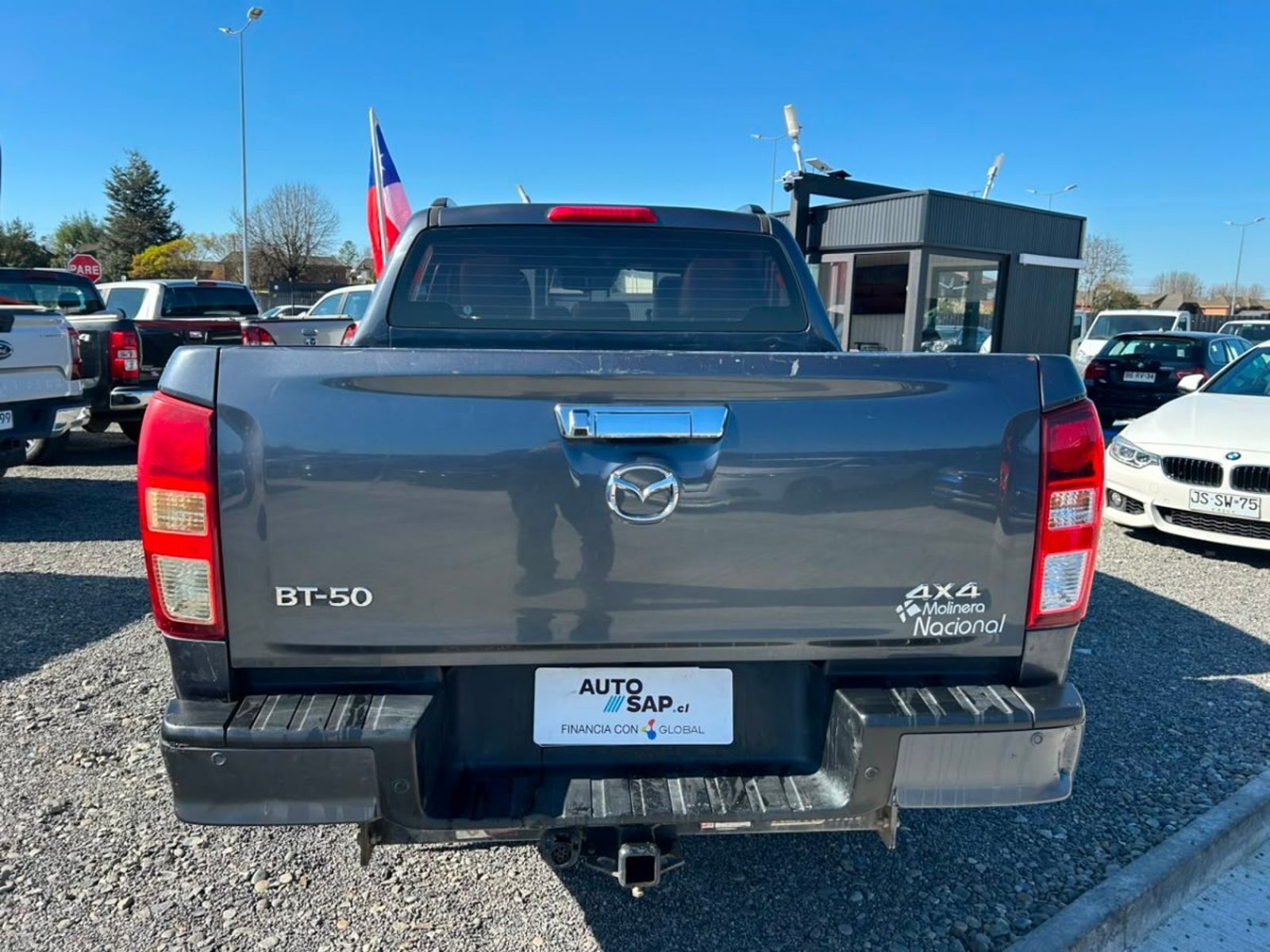 Mazda BT-50 4X4 3.0 AUT 2022 - Foto 5 de 10