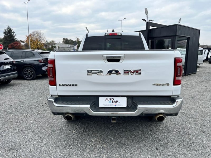 RAM 1500 LARAMIE DCAB 4X4 5,7 AUT 2020 - Imagen 6 de 10