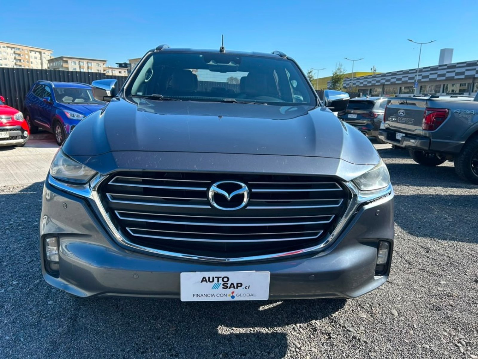 Mazda BT-50 4X4 3.0 AUT 2022 - Foto 2 de 10