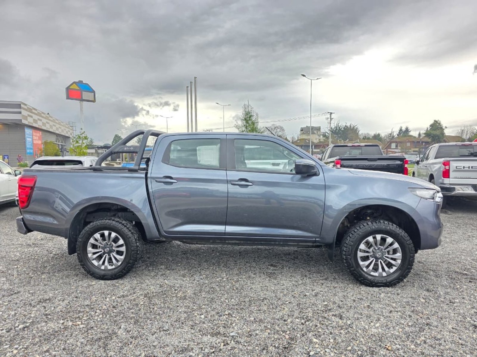 Mazda BT-50 3.0 CORE 4X4 6MT 2024 - Imagen 6 de 10