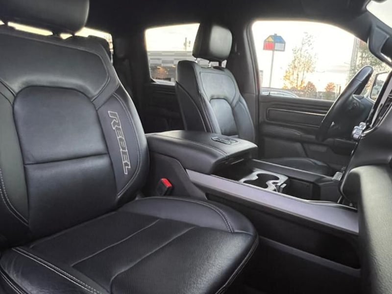 RAM 1500 1500 REBEL CREW DCAB 4X4 5.7 AUT 2024 - Imagen 10 de 10