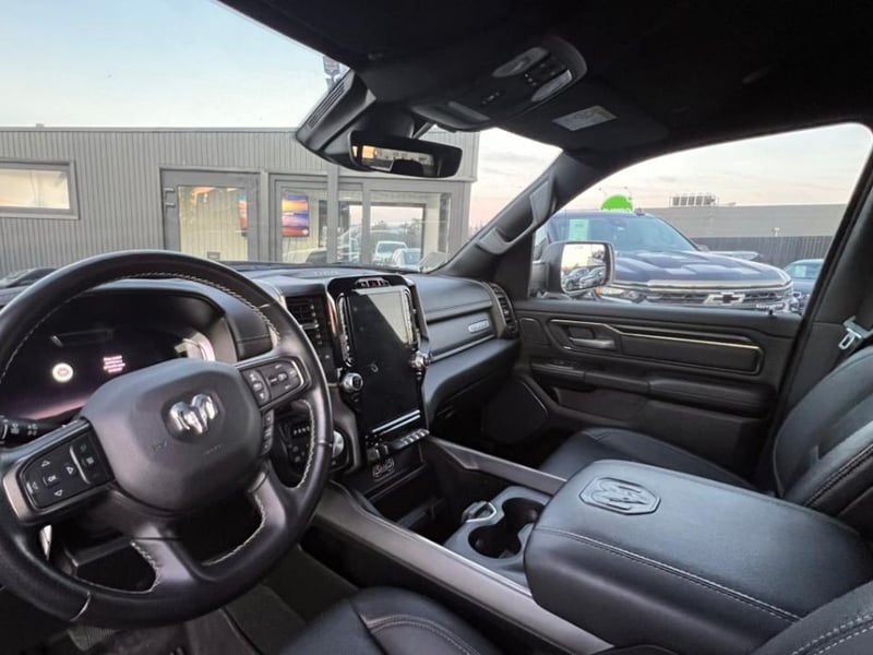 RAM 1500 1500 REBEL CREW DCAB 4X4 5.7 AUT 2024 - Imagen 9 de 10