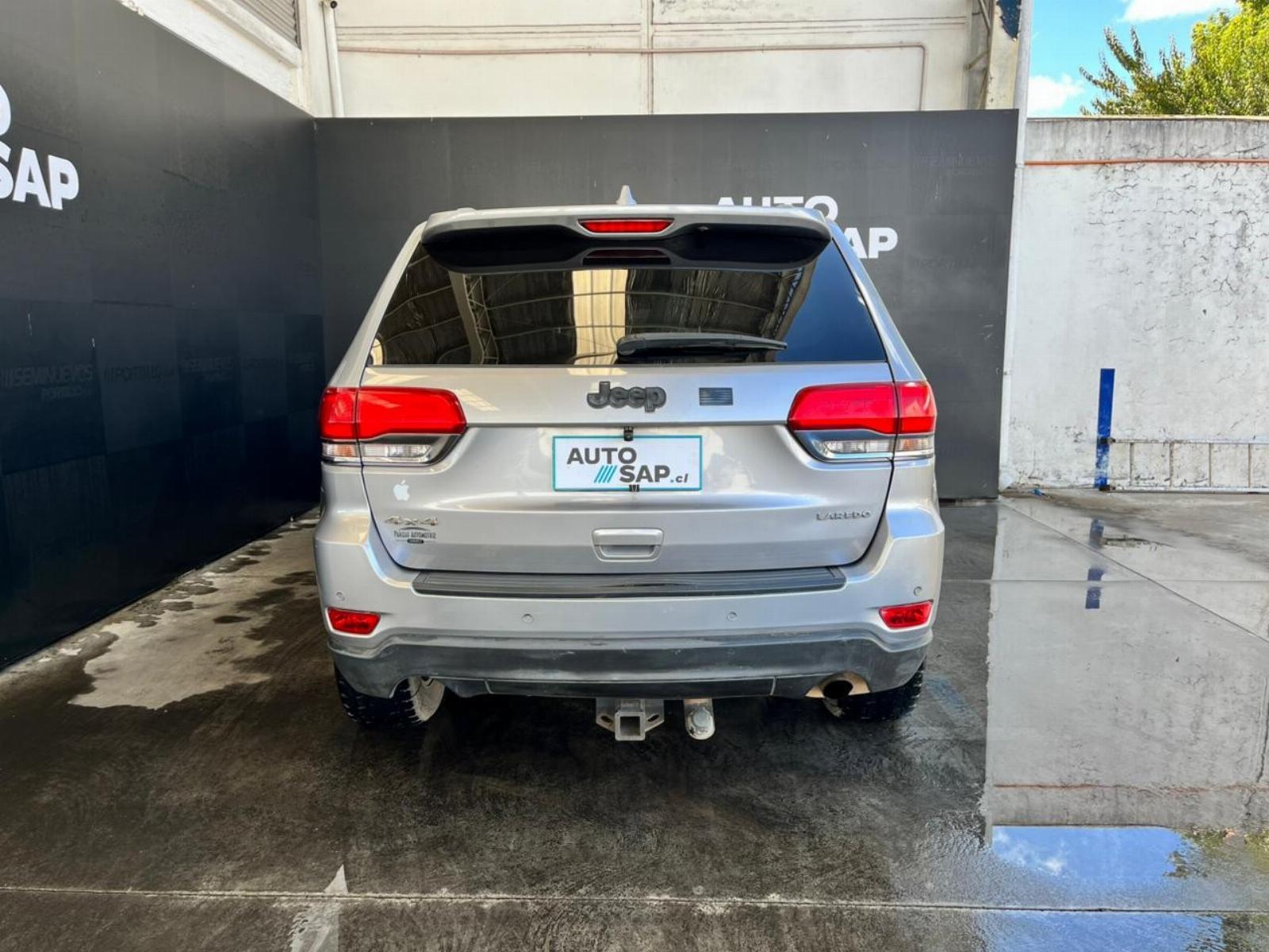 Jeep NEW GRAND CHEROKEE 4X4 3.6 AUT LAREDO 2014 - Imagen 5 de 8
