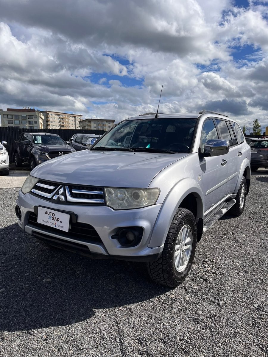 Mitsubishi Montero Sport G2 2.5 Aut 2015