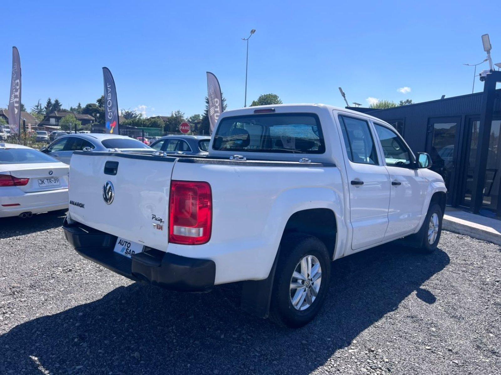 Volkswagen AMAROK POWER PLUS 2.0 AUT 4x2 2016 - Foto 5 de 10