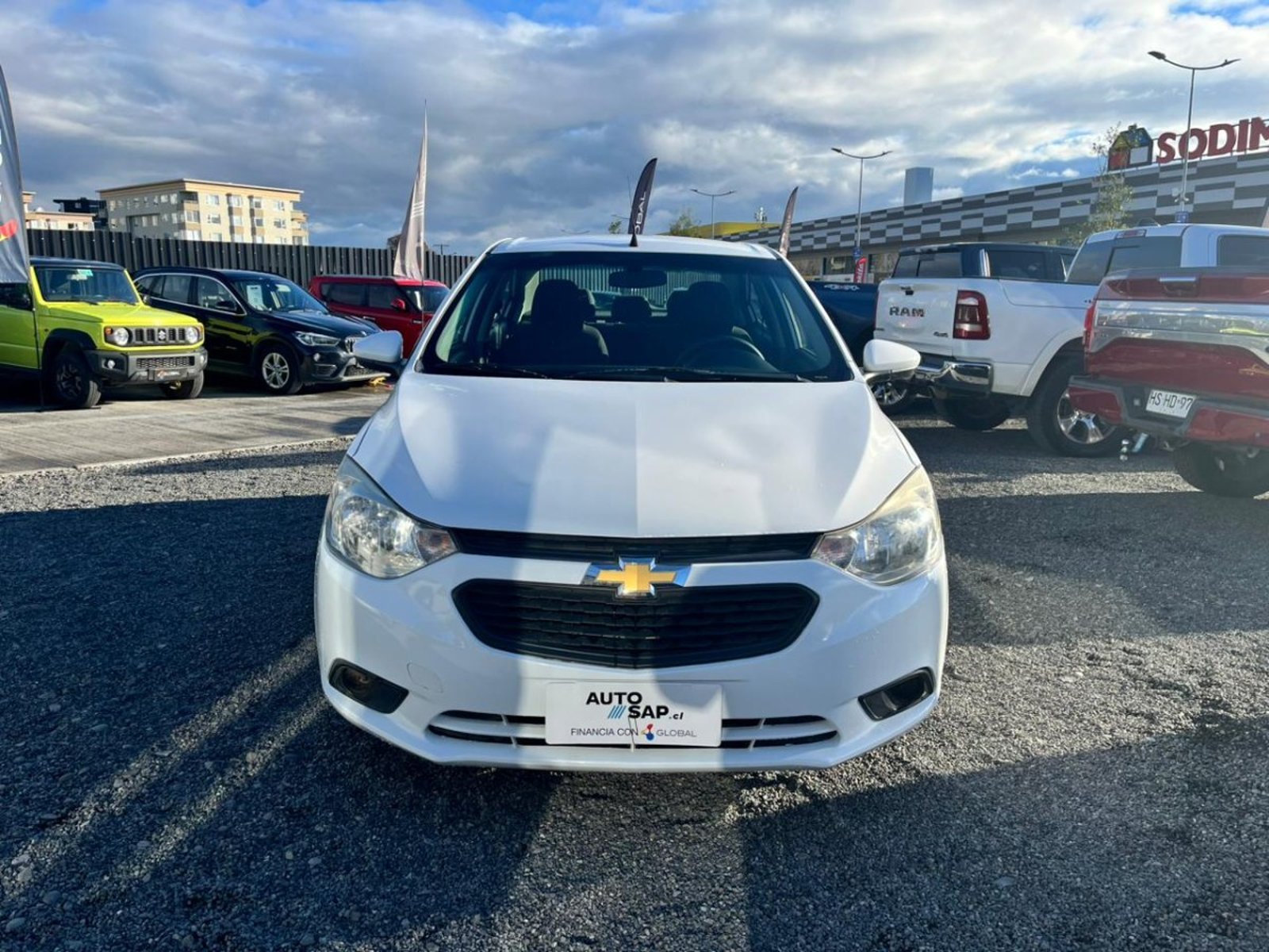 Chevrolet SAIL SAIL 1.5 MT AC 2021 - Foto 2 de 10