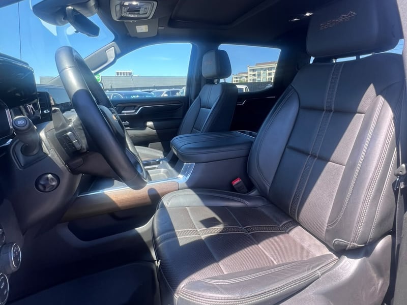 Chevrolet SILVERADO 4X4 3.0 L AUT 2025 - Imagen 9 de 10