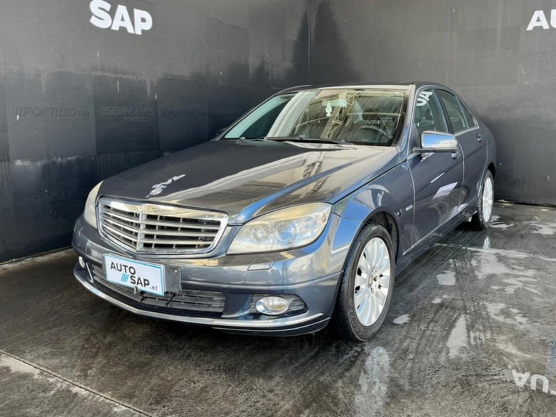 Mercedes-Benz C200 CGI BLUE EFFICIENCY 2011