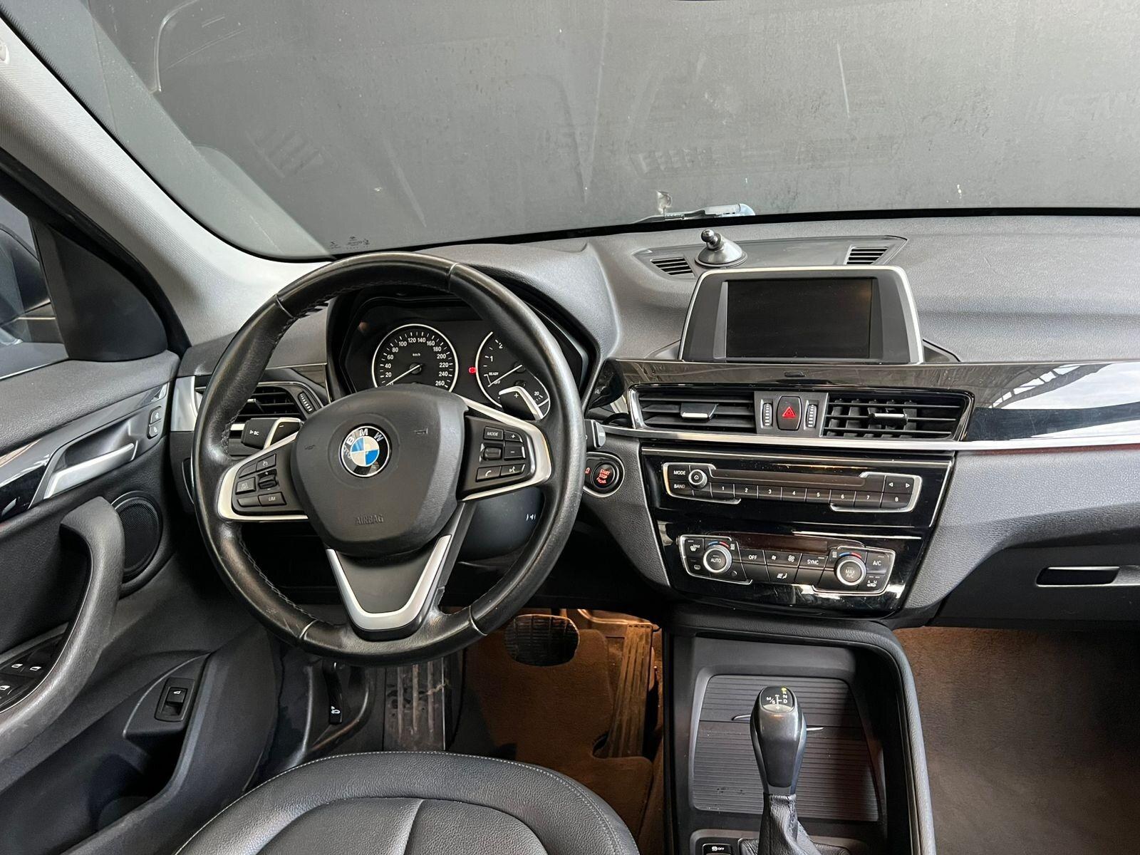 BMW X1 2.0 URBAN MILLENIAL SDRIVE 20I 4X2 AT 2018 - Imagen 9 de 10